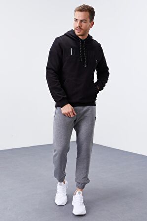 Siyah Nakışlı Kanguru Cep Standart Kalıp Kapüşonlu Erkek Sweatshirt - 87839 | S
