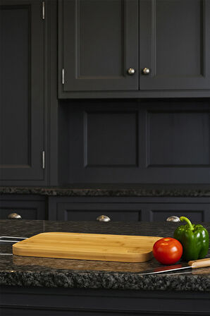 Zoe - Çelik Saplı Kesme Tahtası Büyük