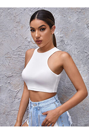 Beyaz Renk Halter Yaka Düz Desensiz Likralı Slim Fit Crop Top Bluz
