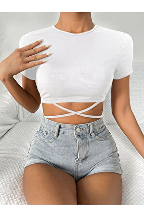 Beyaz Renk Bisiklet Yaka Düz Desensiz Likralı İpli Fitilli Kaşkorse Crop Top Kısa Kollu Bluz