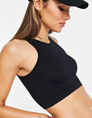 Liona Kadın Halter Yaka Siyah Crop Top Bluz