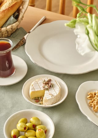 Clover Porselen 26 Parça 6 Kişilik Kahvaltı Takımı Silver