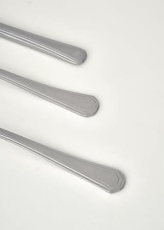 Venedik 18 Parça Tatlı Çatal Kaşık Bıçak Seti Silver