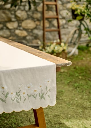 Daisy Scallop Kenar Runner Bej (50x150 cm)