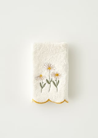 Daisy Scallop Kenar El Havlusu Bej (30x50 cm)