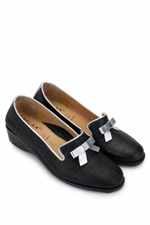 Relax Anatomic Kadın Vegan Siyah Mokasen & Loafer Ayakkabı 611 E4221 BN AYK BLACK-SILVER