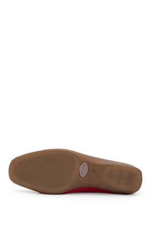 Relax Anatomic Kadın Hakiki Deri Kırmızı Comfort Ayakkabı 611 E2254 BN AYK Y19 VERNICE RED/LEATHER RED