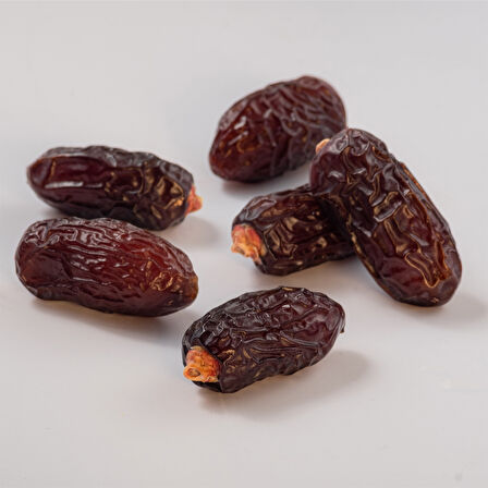 Safavi Medine Hurması (500gr)