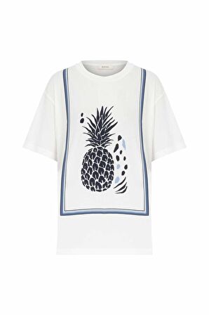 O Yaka Baskılı T-Shirt   Beyaz