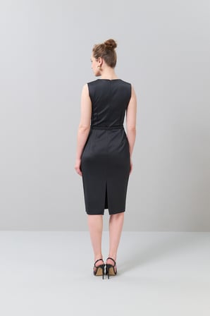 Beli Kemerli Midi Boy Elbise Siyah
