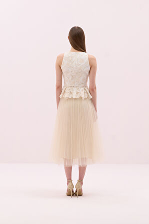 Bisiklet Yaka Kolsuz Peplum Bluz Standart Renk