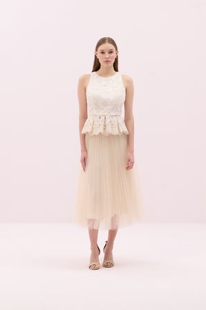 Bisiklet Yaka Kolsuz Peplum Bluz Standart Renk