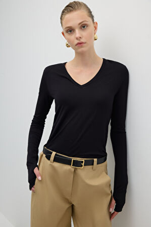 V Yaka Uzun Kol Basic T-shirt Siyah