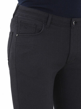 Lacivert Dokuma Slim Fit Casual Pamuk Karışımlı Pantolon
