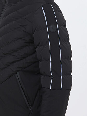 Siyah Regular Fit Kapüşonlu Casual Dokuma Mont