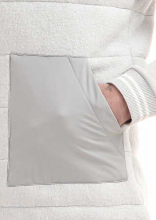 Ekru Regular Fit Dik Yaka Casual Dokuma Spor Yelek