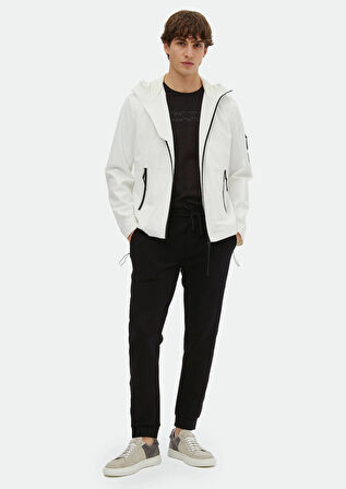 Beyaz Regular Fit Kapüşonlu Casual Dokuma Mont