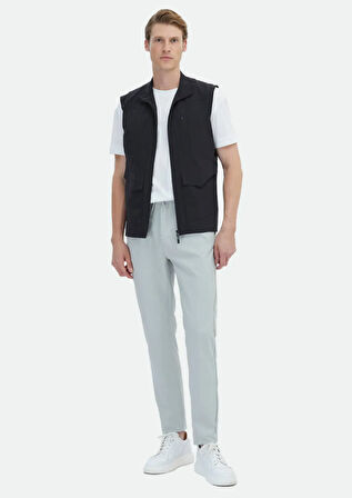 Siyah Regular Fit Dik Yaka Casual Dokuma Spor Yelek