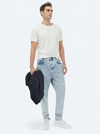 Ekru Jakarlı Bisiklet Yaka Pamuk Karışımlı T-Shirt