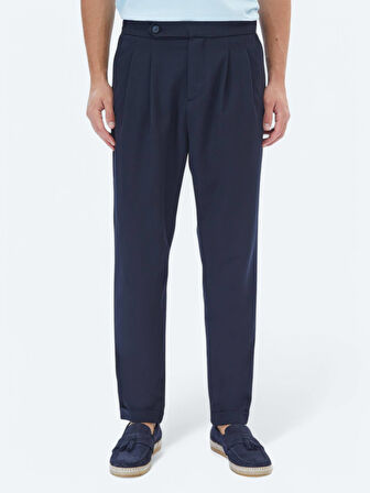 Lacivert Düz Dokuma Carrot Fit Smart Casual Pantolon