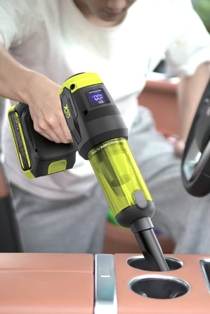 7GO 7GAB-04 25.000 Pa Şarjlı Araç Süpürgesi ve Hava Üfleme Makinesi – 90.000 RPM Fırçasız Motor, 2'si 1 Arada Güçlü Vakum & Üfleme