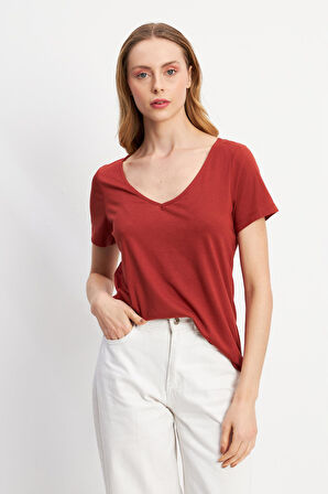 Tarçın V Yaka Kısa Kollu Basic T-shirt