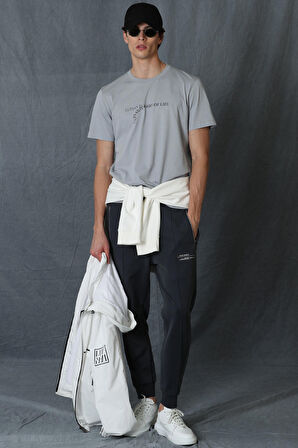 Stewart Modern Grafik T- Shirt Gri