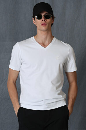 Tuna Modern Grafik T- Shirt Beyaz