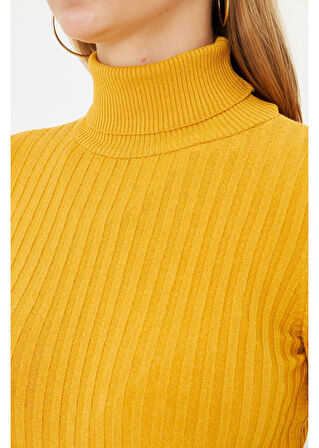 Likrali Bogazli Triko 