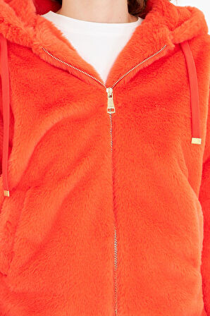 Etek Ucu Lastikli Kapüşonlu Peluş Mont 