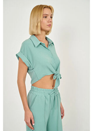 Önden Bağlamalı Kısa Aerobin Gömlek 