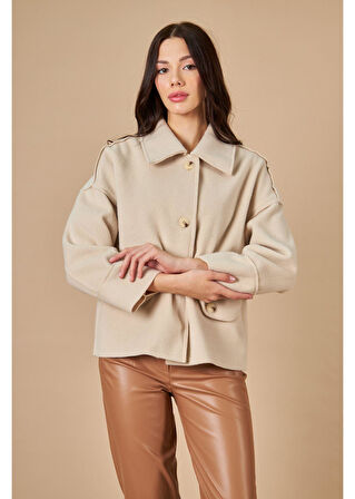 Cep Kapaklı Düğmeli Kaşe Kısa Kaban