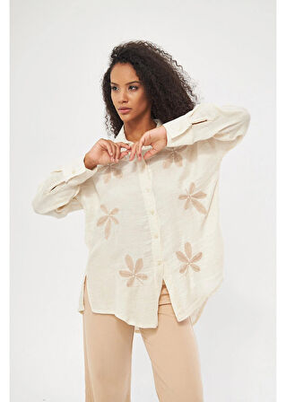 Yaprak Nakışlı Müslin Keten Görünümlü Gömlek 