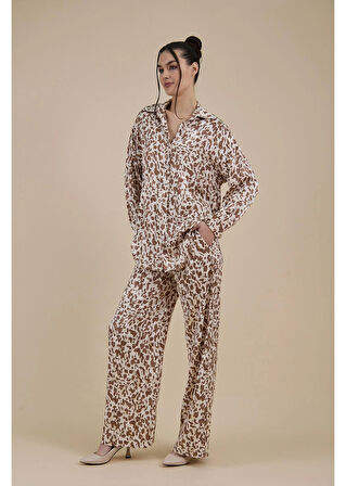 Jakarlı Empirme Saten Gömlek 