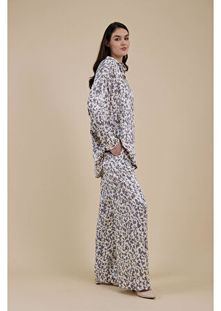 Jakarlı Empirme Saten Gömlek 