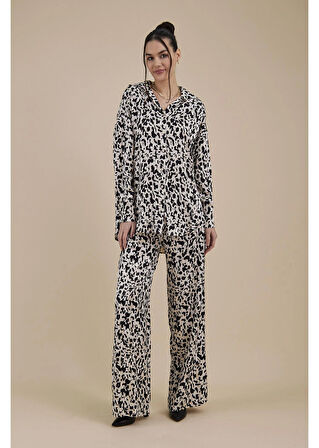 Jakarlı Empirme Saten Gömlek 