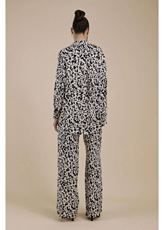 Jakarlı Empirme Saten Gömlek 