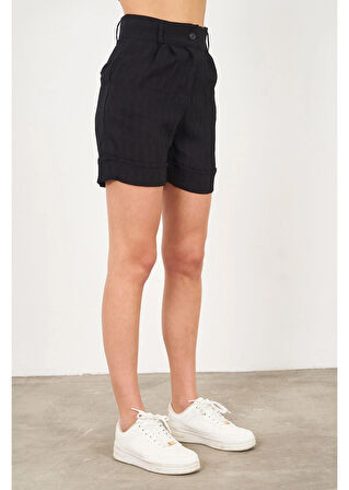 Duble Katlamalı Plise Şort