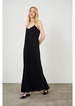 Ayarlanabilir Askılı Plise Elbise