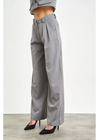 Pile Detaylı Geniş Çizgili Poliviskon Pantolon