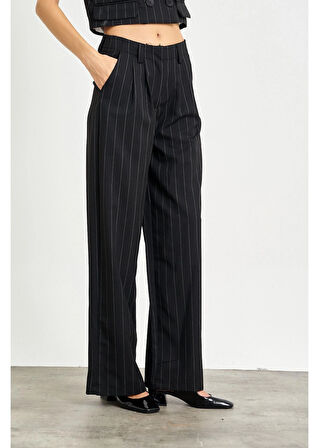 Pile Detaylı Geniş Çizgili Poliviskon Pantolon