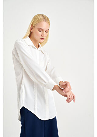 Dantel Detaylı Saten Gömlek 