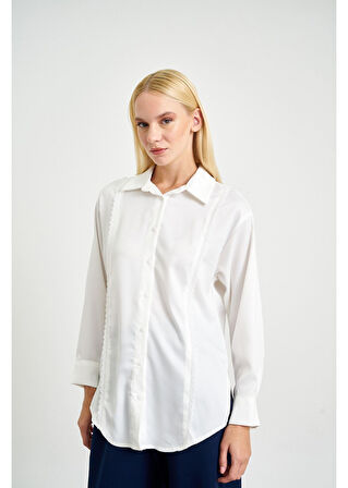 Dantel Detaylı Saten Gömlek 