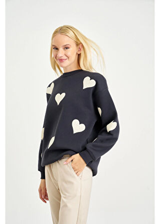 Kalp Baskılı Sweatshirt 