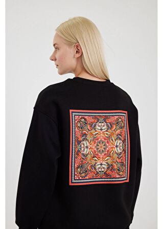 Etnik Desenli Sweatshirt