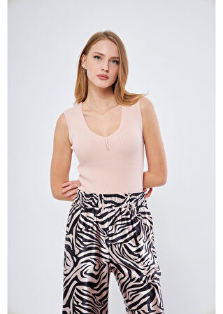 V Yaka Kolsuz Triko Kazak 