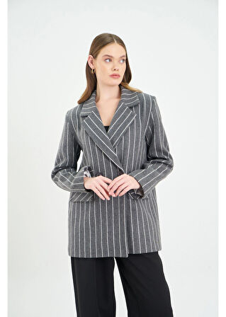 İnce Çizgili Kaşe Mont