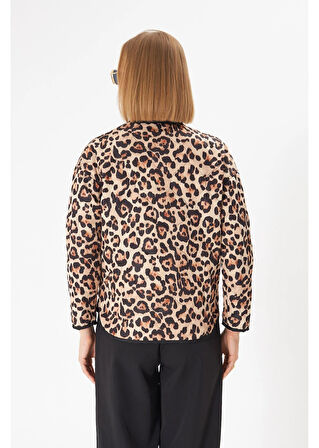 Leopar Desenli Kapitone Ceket 