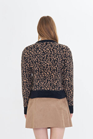 Leopar Desenli Kazak 