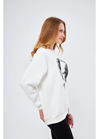 Cumhuriyet Koleksiyonu Atatürk Baskılı Sırtı İmzalı Sweatshirt 